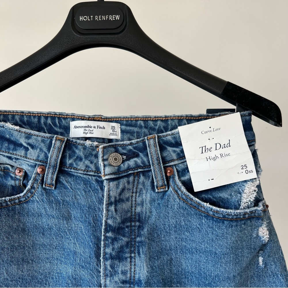A&F High Rise Dad Jean - Picture 5 of 10